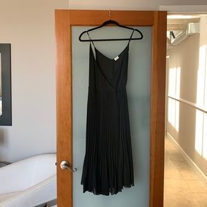 Aritzia Wilfred Black Pleated Spaghetti Strap Wrap “Beaune” Dress - Size XS